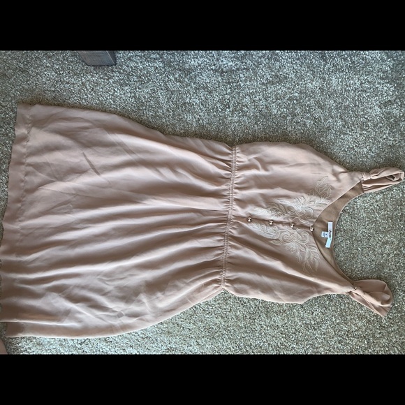 Dress - Picture 1 of 2